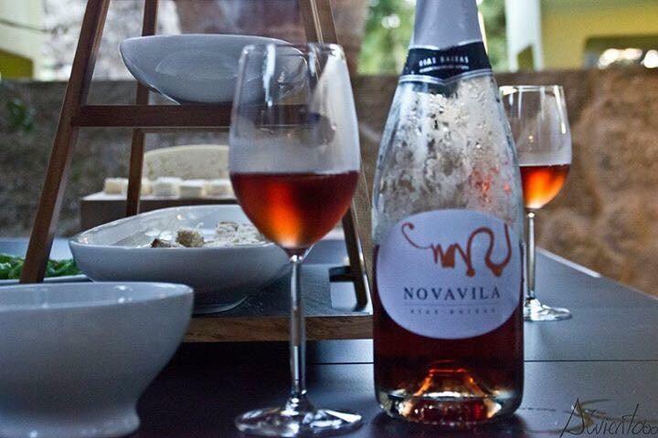 Enoturismo Novavila Rias Baixas Wine Design Meis Екстер'єр фото